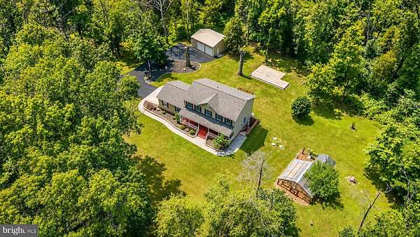 12.5 Acres of Land with Home for Sale in Star Tannery, Virginia