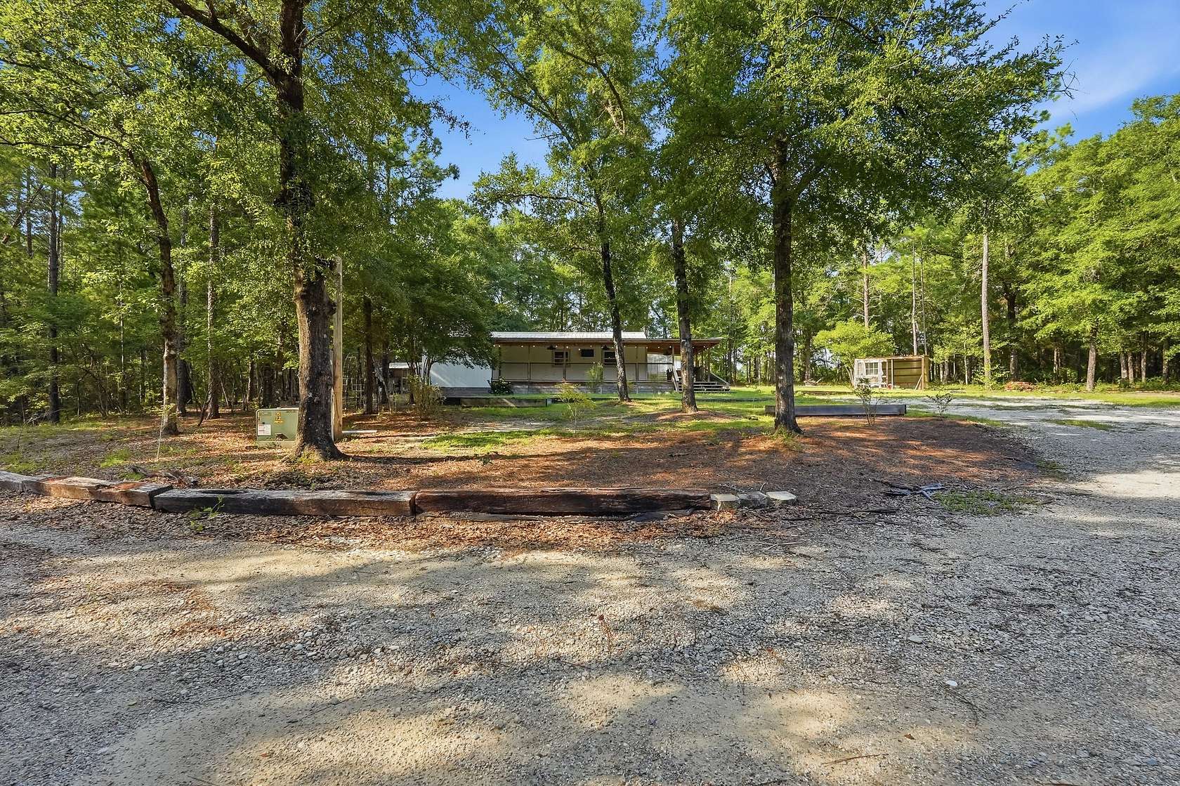 3 Acres of Land with Home for Lease in DeFuniak Springs, Florida