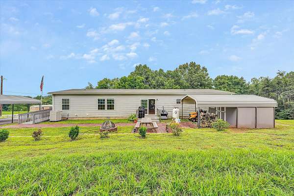 1.73 Acres of Land with Home for Sale in Vinton, Virginia