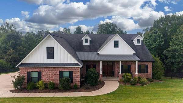 1.75 Acres of Land with Home for Sale in Benton, Arkansas