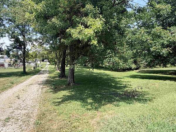 0.55 Acres of Land for Sale in Fairfield, Iowa
