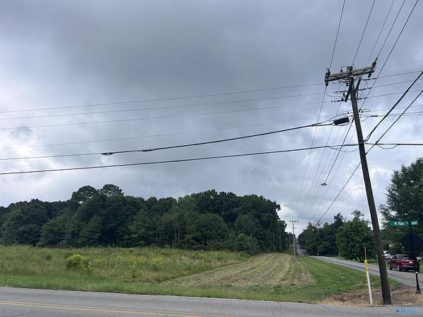 1 Acre of Commercial Land for Sale in Albertville, Alabama