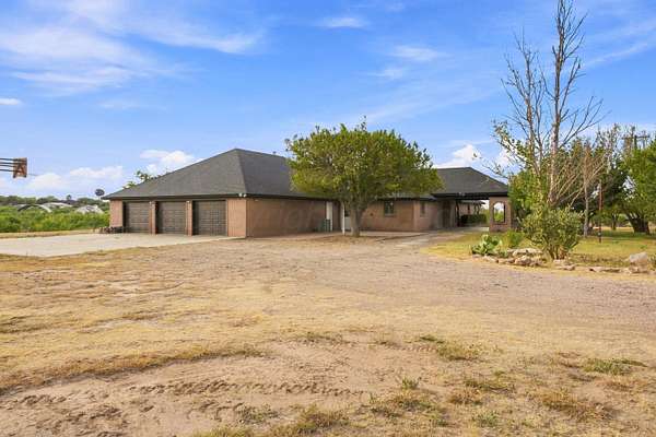 7 Acres of Land with Home for Sale in Borger, Texas