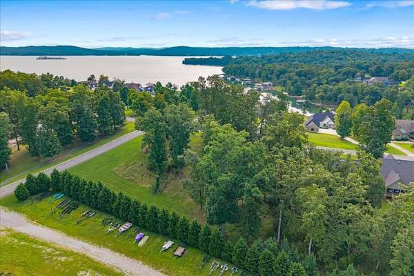 1.1 Acres of Residential Land for Sale in Spring City, Tennessee