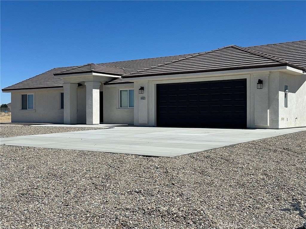 2.38 Acres of Land with Home for Lease in Oro Grande, California