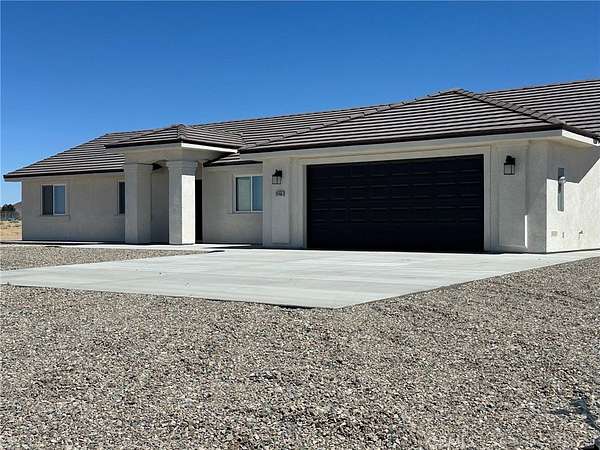 2.38 Acres of Land with Home for Lease in Oro Grande, California