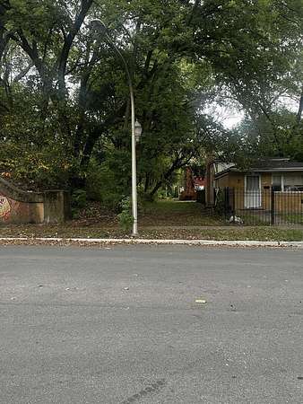 0.07 Acres of Residential Land for Sale in Chicago, Illinois
