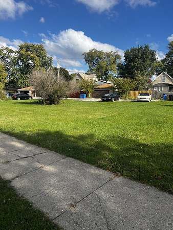 0.33 Acres of Residential Land for Sale in Chicago, Illinois