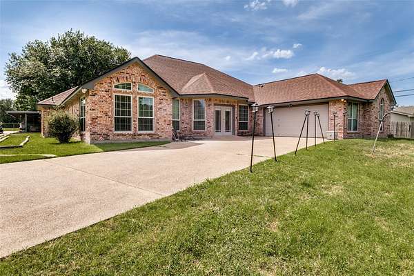 1.19 Acres of Land with Home for Sale in Benbrook, Texas
