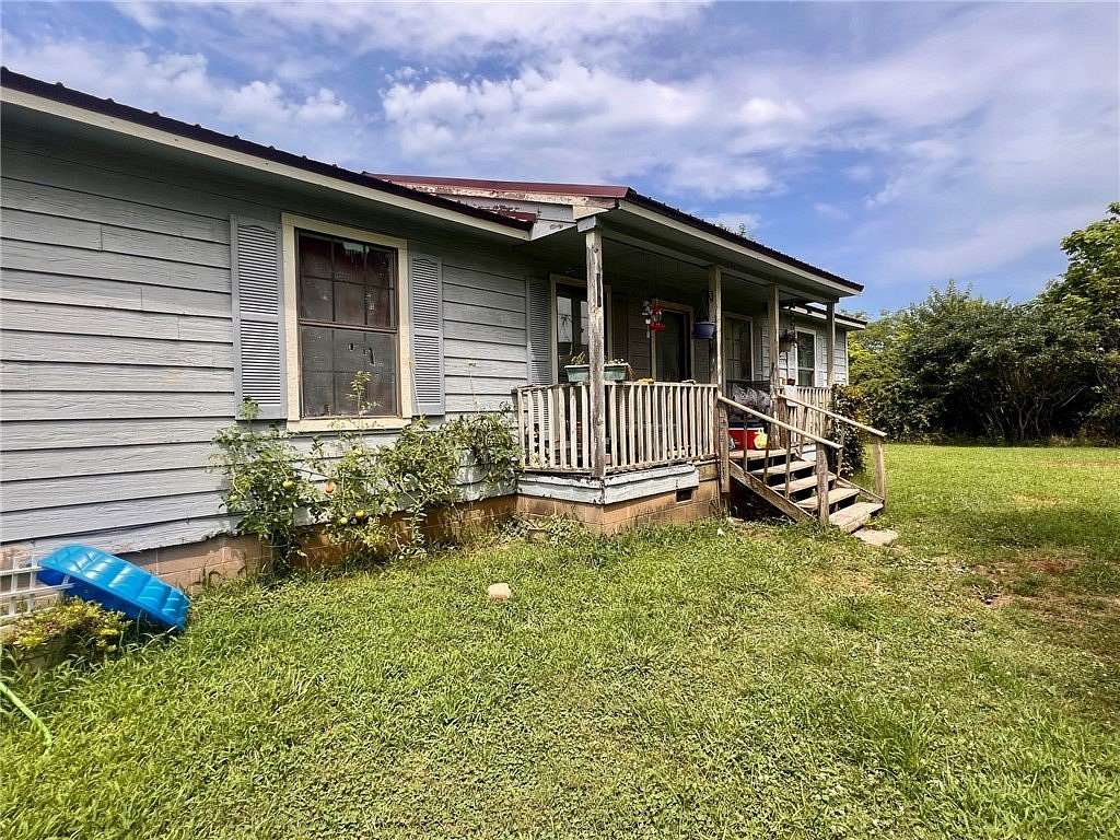 7 Acres of Land with Home for Sale in Huntsville, Arkansas