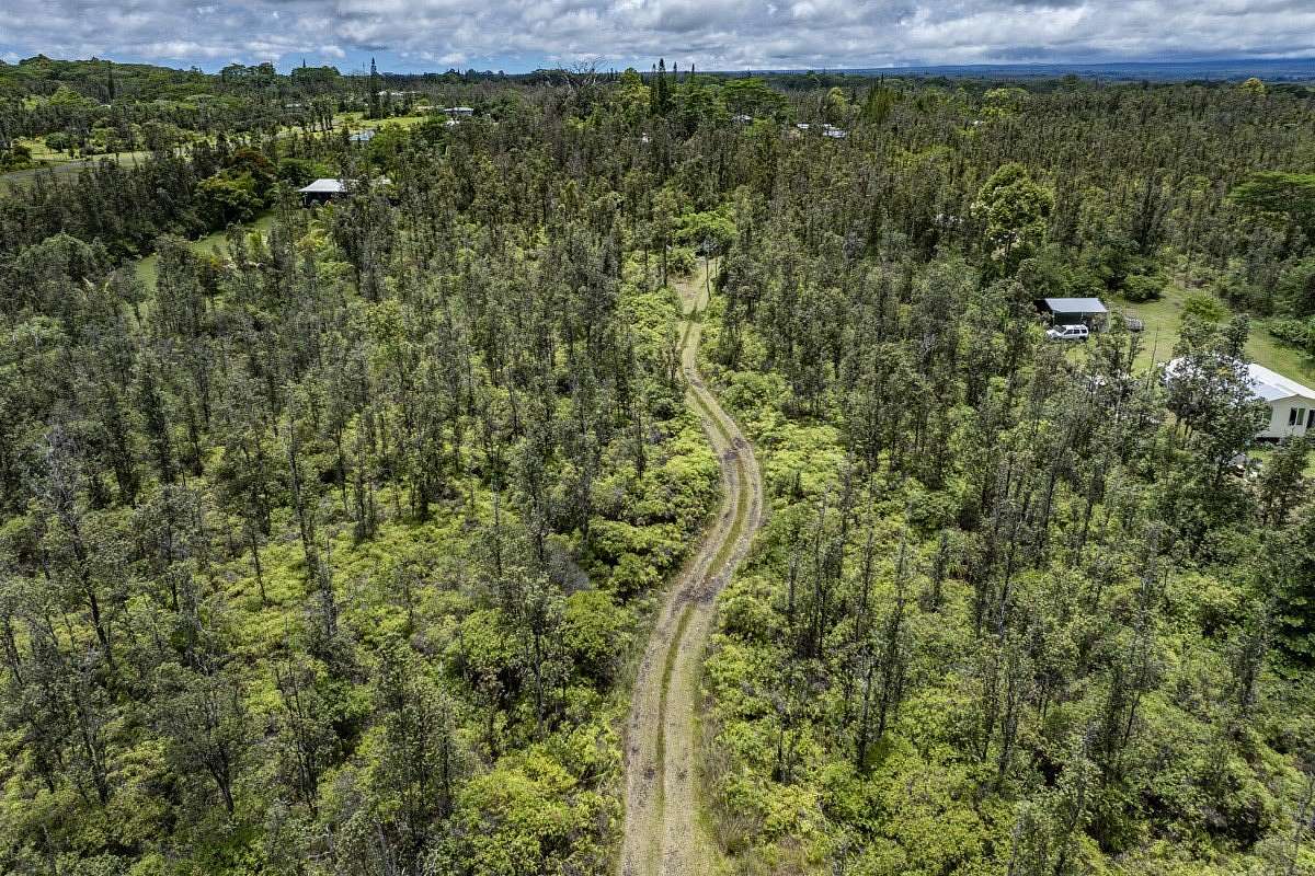 3 Acres of Residential Land for Sale in Keaau, Hawaii