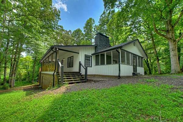 3 Acres of Land with Home for Sale in Epworth, Georgia