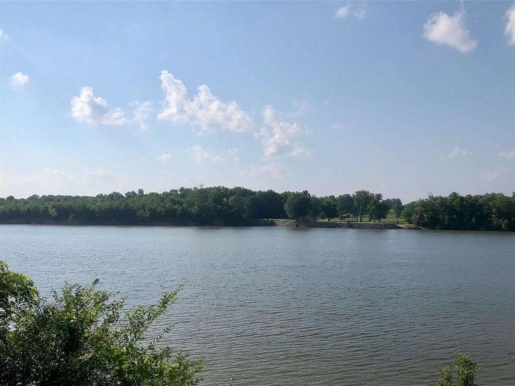 1 Acre of Residential Land for Sale in Savannah, Tennessee