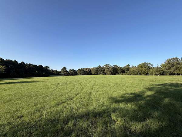 5.17 Acres of Land for Sale in Omaha, Texas