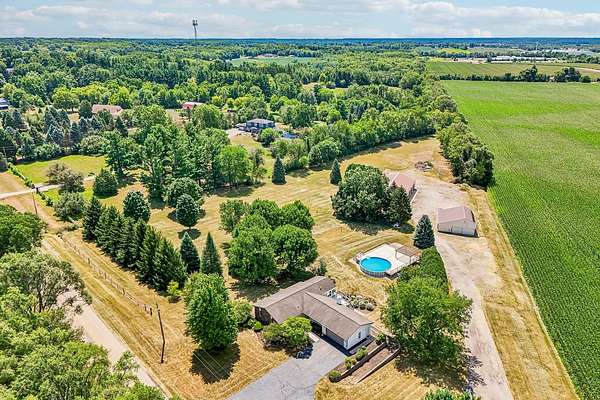 5.27 Acres of Land with Home for Sale in South Beloit, Illinois
