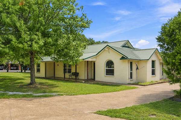 1.76 Acres of Land with Home for Sale in Midlothian, Texas