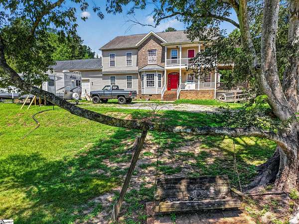 19.7 Acres of Land with Home for Sale in Blacksburg, South Carolina