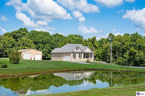 10 Acres of Recreational Land with Home for Sale in Cave City, Kentucky