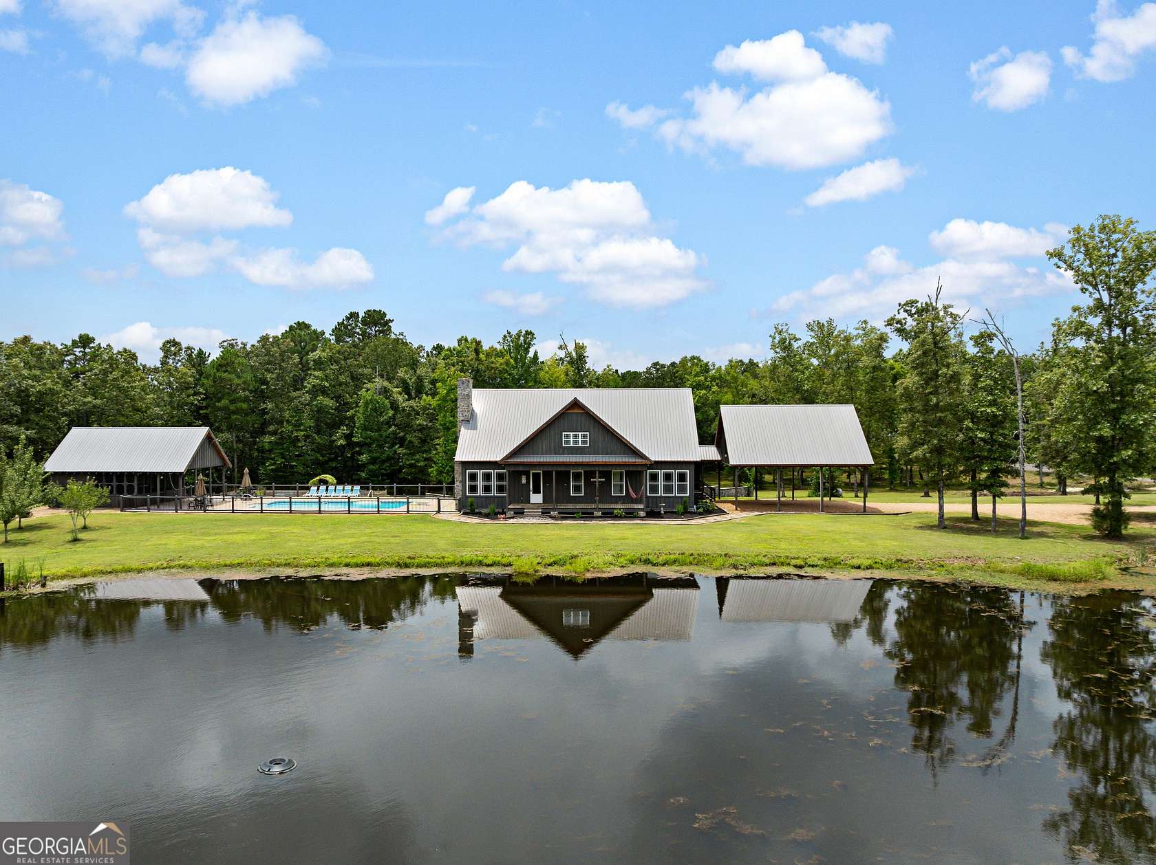 18 Acres of Recreational Land with Home for Sale in Rome, Georgia