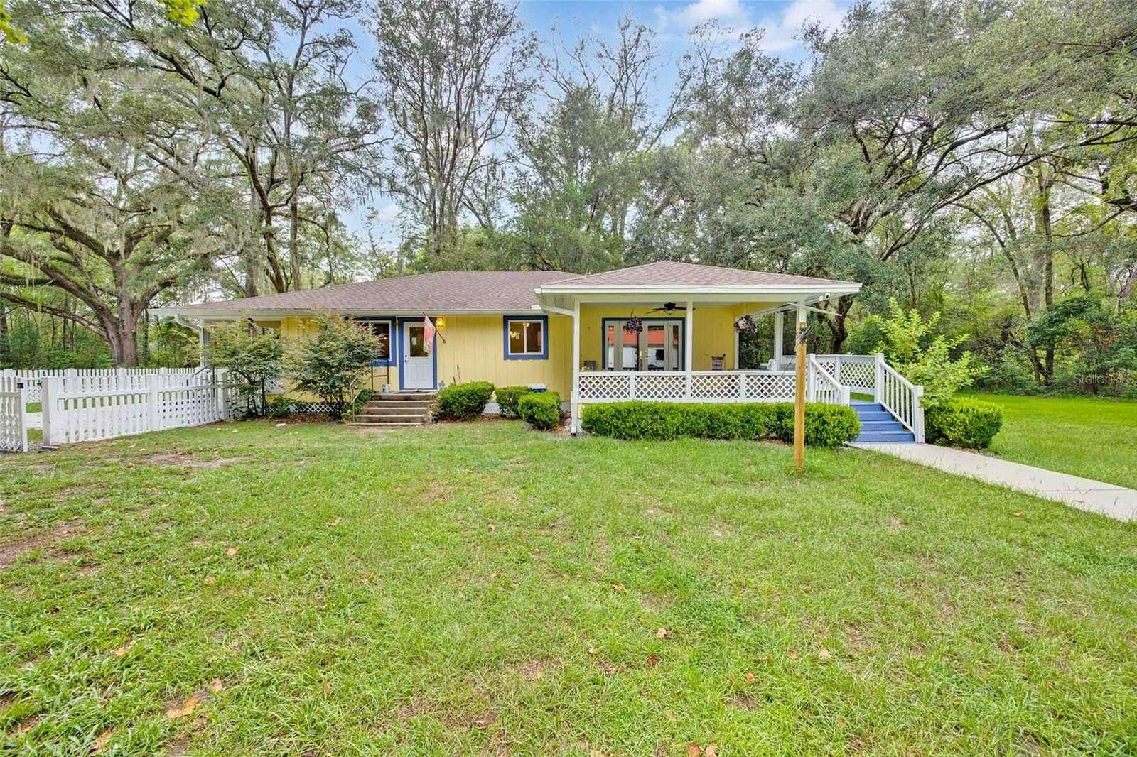 7.74 Acres of Land with Home for Sale in Alachua, Florida