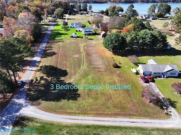 1 Acre of Residential Land for Sale in Cobbs Creek, Virginia