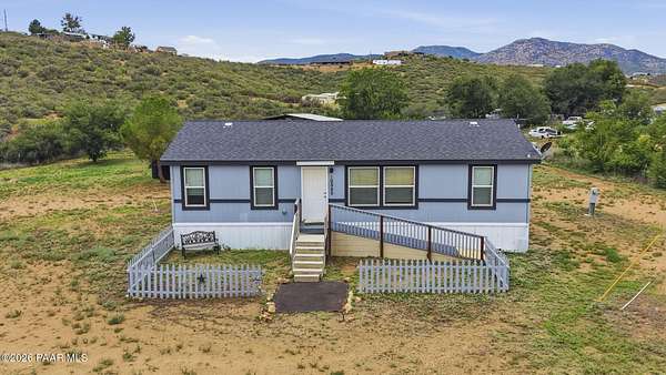 1.5 Acres of Land with Home for Sale in Dewey-Humboldt, Arizona