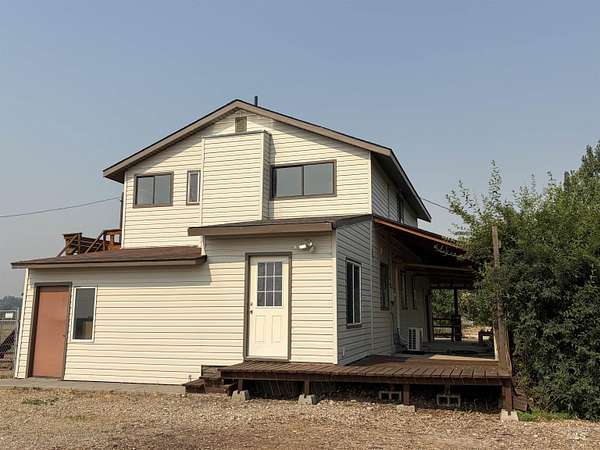 4 Acres of Land with Home for Sale in Parma, Idaho