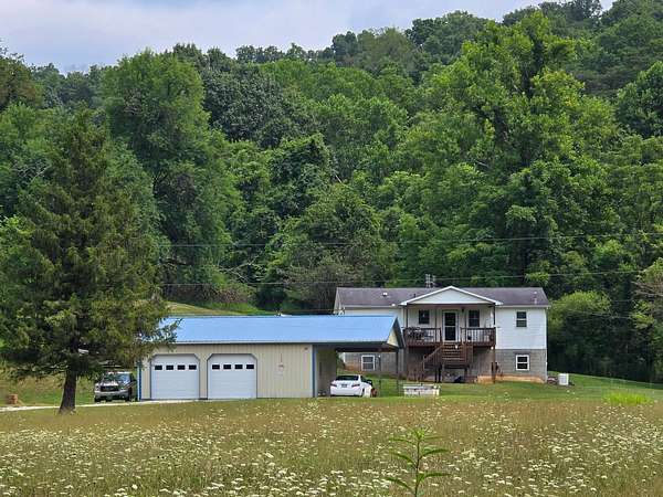 33.3 Acres of Land with Home for Sale in Washington, West Virginia