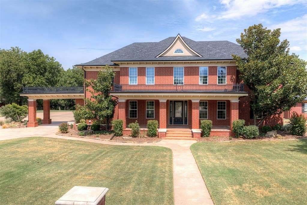 2 Acres of Land with Home for Sale in Crescent, Oklahoma