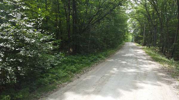 1.56 Acres of Residential Land for Sale in Dresden Mills, Maine