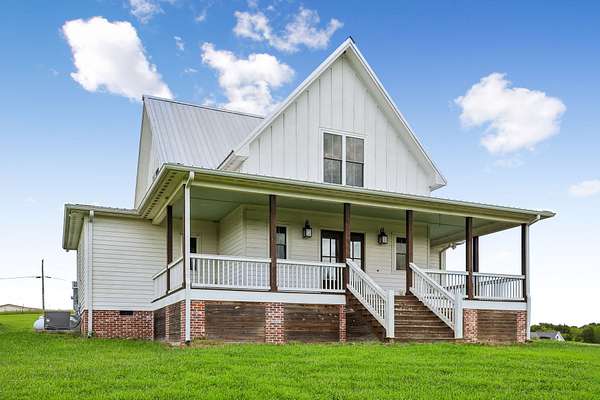 2.52 Acres of Land with Home for Sale in Liberty, Tennessee