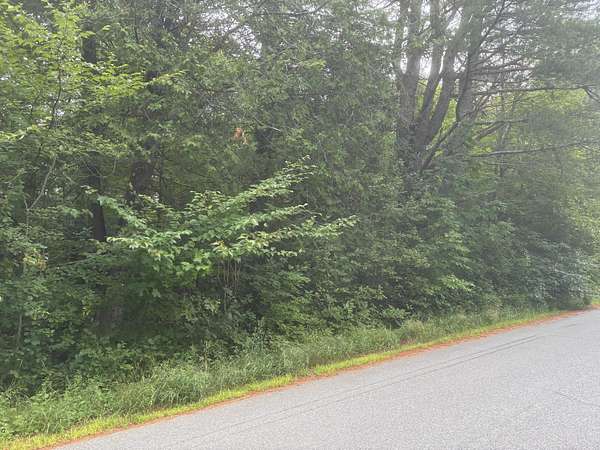 7 Acres of Residential Land for Sale in Calais, Maine