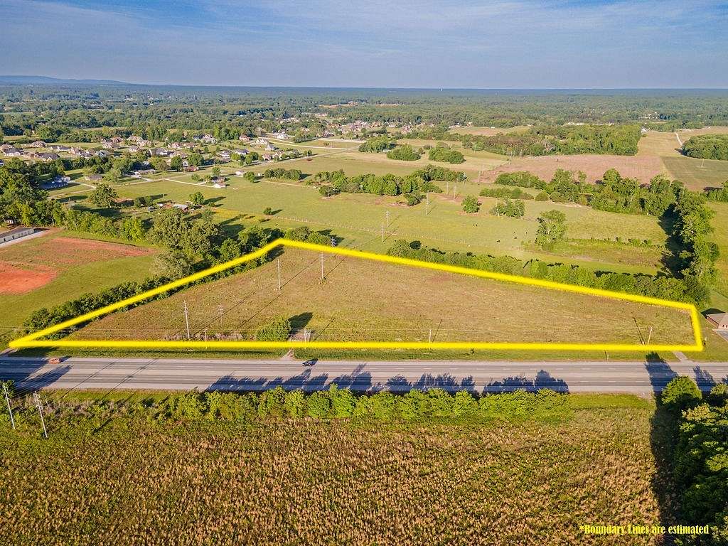 9.42 Acres of Commercial Land for Sale in Winchester, Tennessee