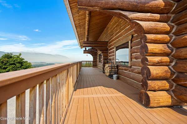 19 Acres of Recreational Land with Home for Sale in Bonners Ferry, Idaho