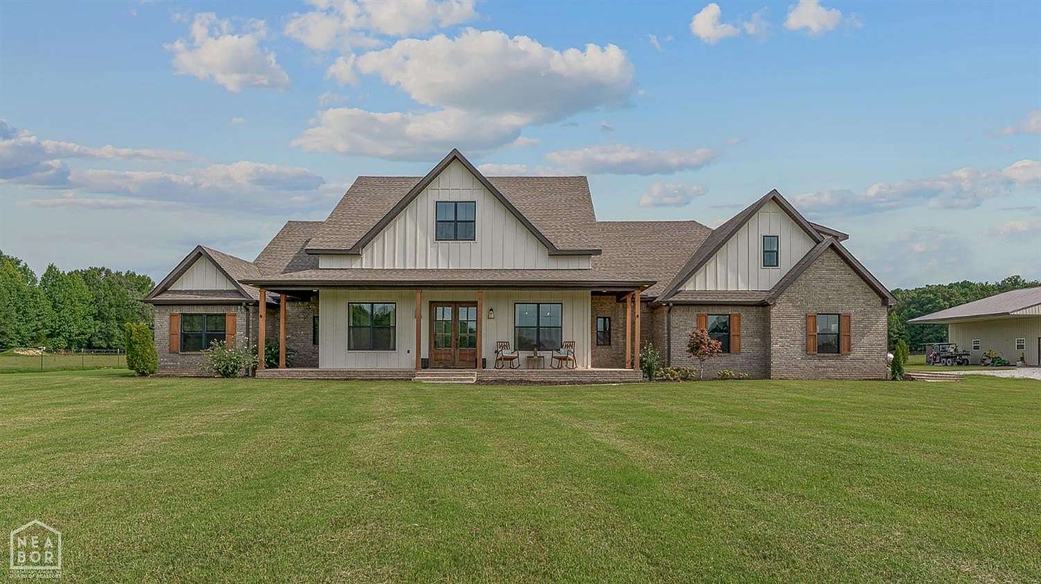 19 Acres of Recreational Land with Home for Sale in Paragould, Arkansas