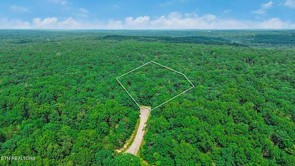 2.1 Acres of Residential Land for Sale in Monterey, Tennessee