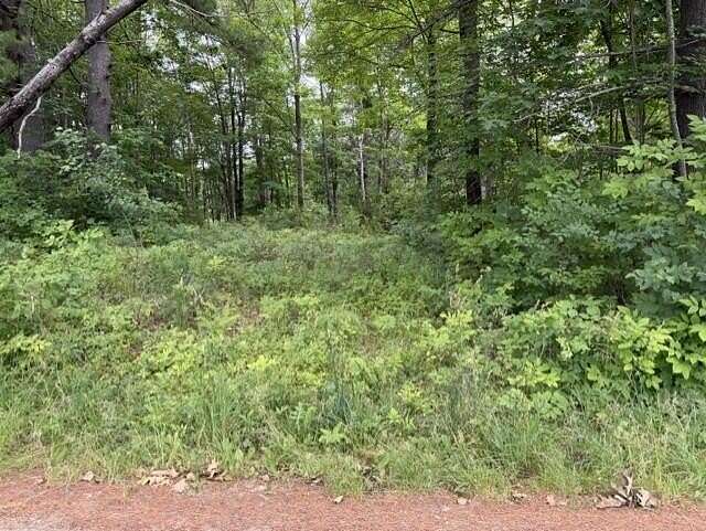 1 Acre of Residential Land for Sale in Vassalboro, Maine