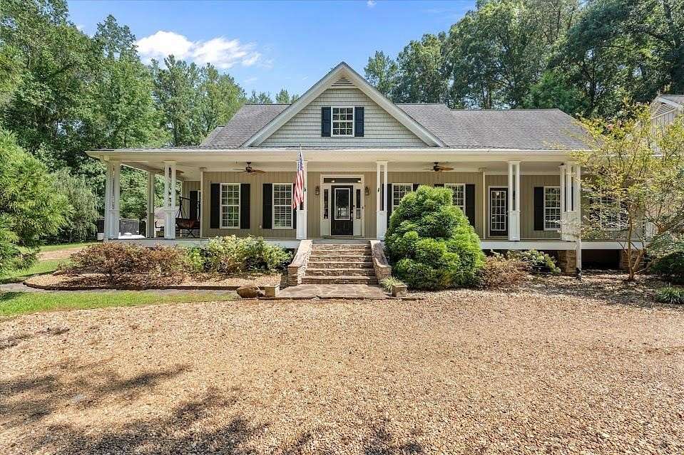 2.22 Acres of Land with Home for Sale in Tallapoosa, Georgia