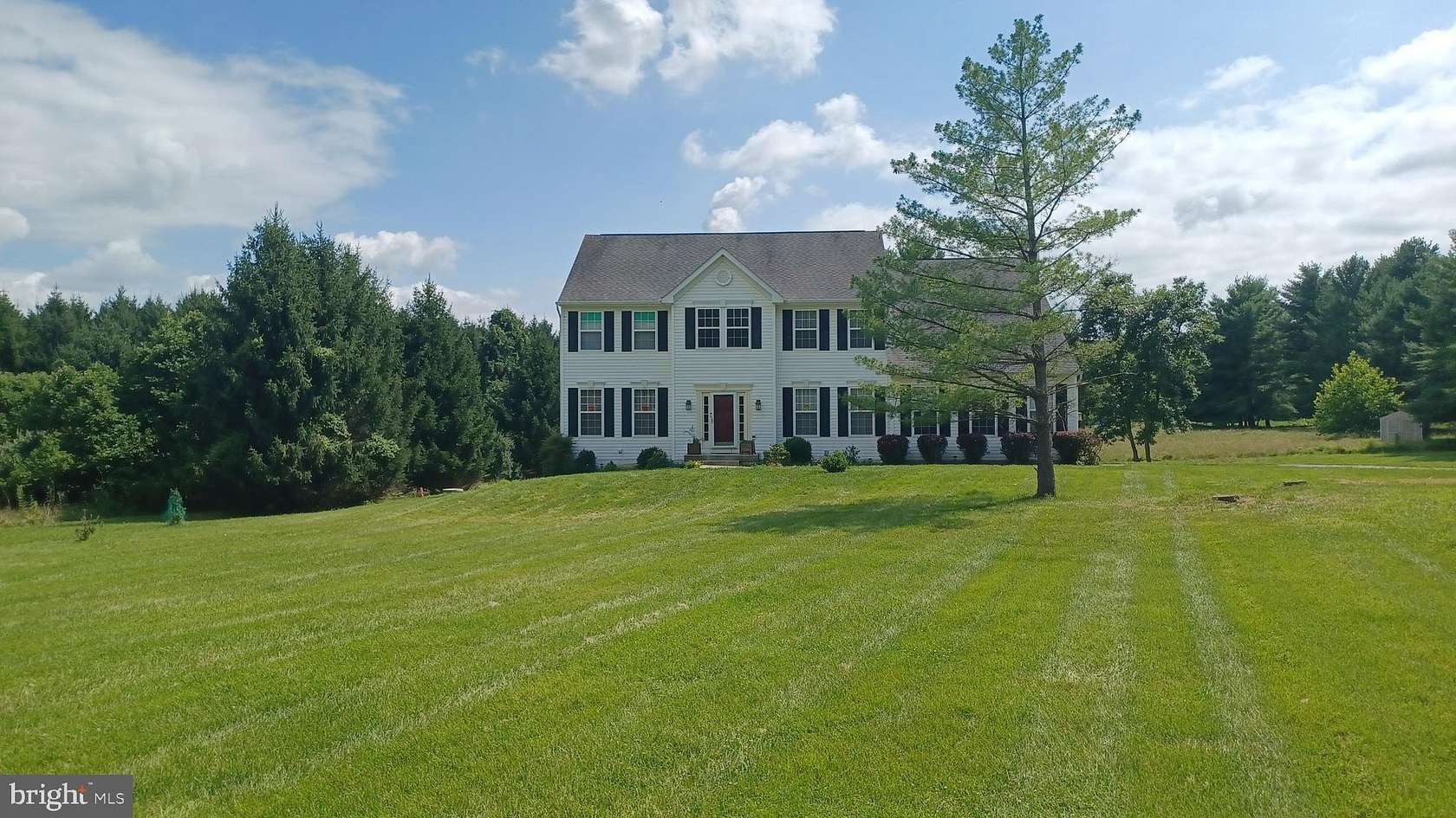 10 Acres of Land with Home for Lease in Lovettsville, Virginia