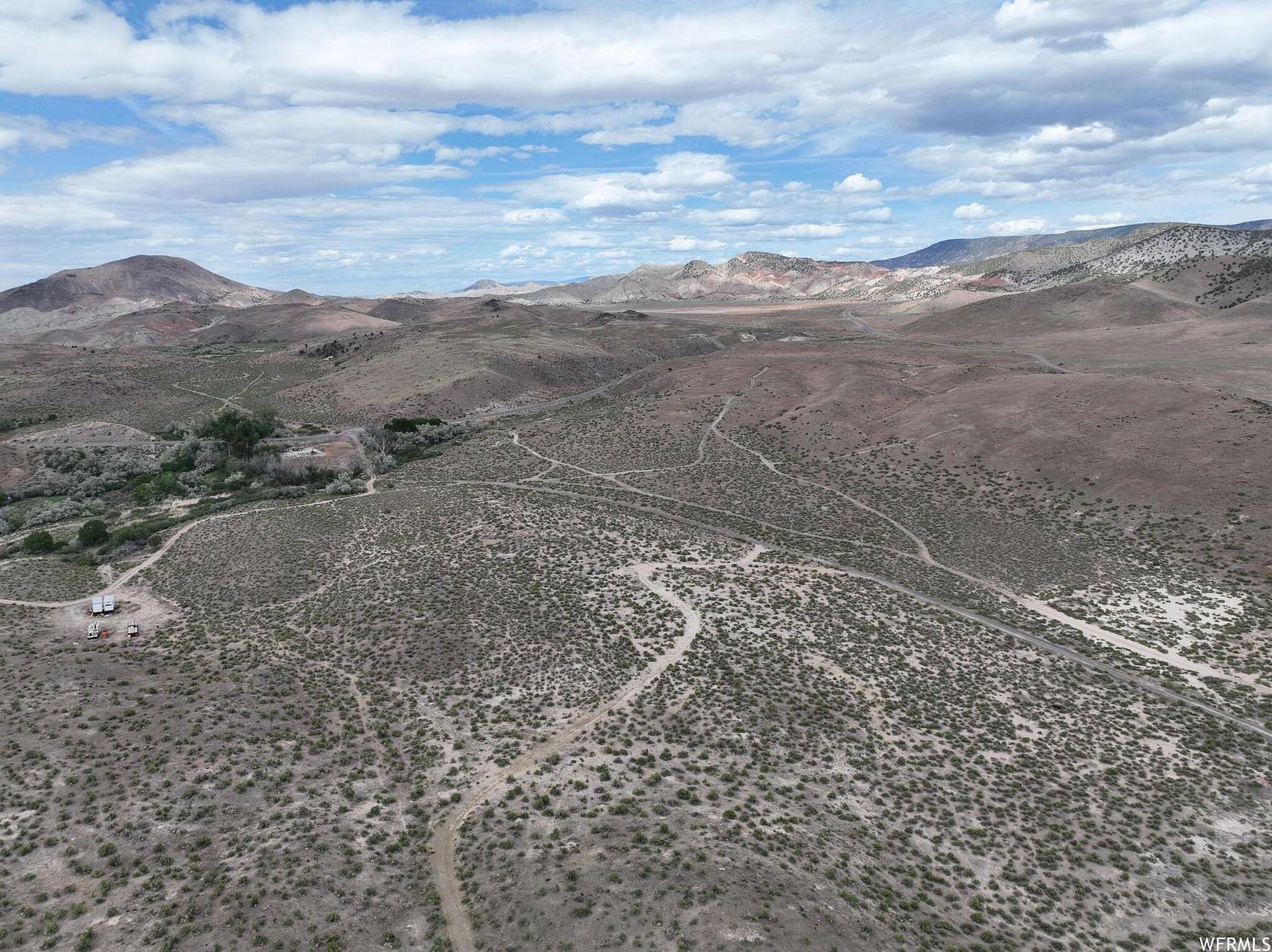 10 Acres of Residential Land for Sale in Glenwood, Utah