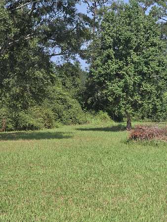 2 Acres of Land for Sale in DeFuniak Springs, Florida