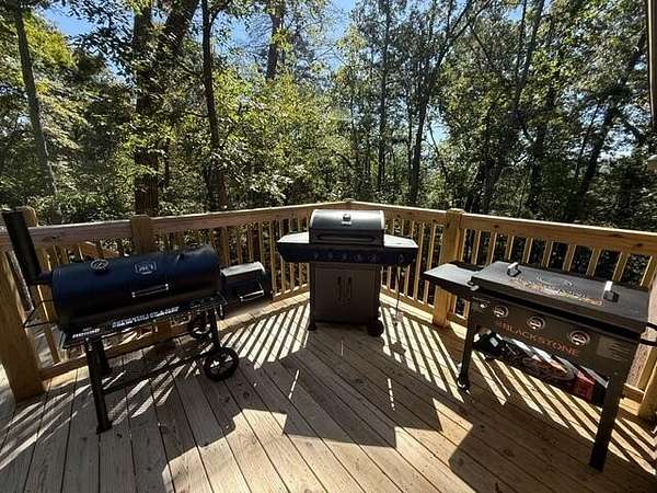 1.56 Acres of Land with Home for Sale in Rocky Face, Georgia