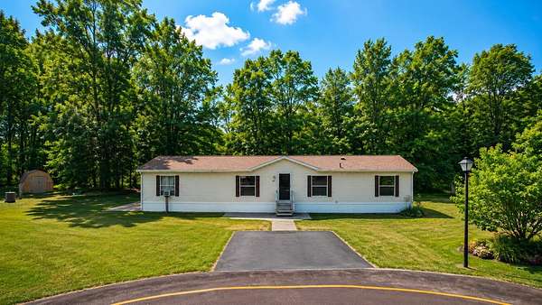 33 Acres of Land with Home for Sale in Newaygo, Michigan