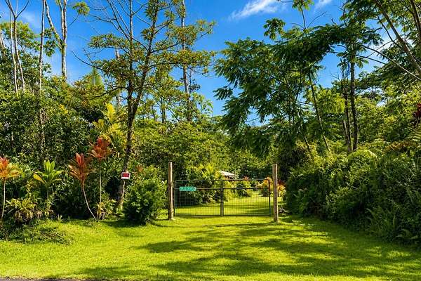 1 Acre of Residential Land for Sale in Pahoa, Hawaii