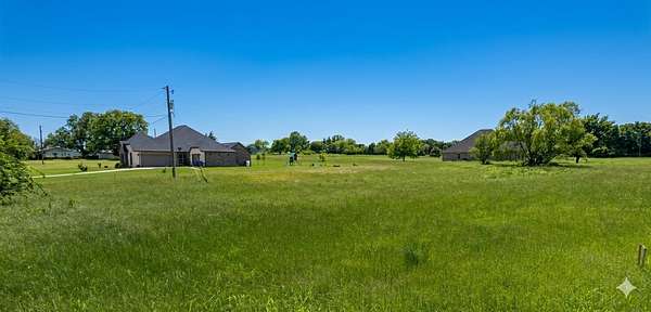 1 Acre of Residential Land for Sale in Keene, Texas