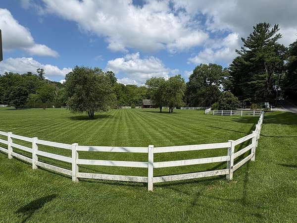 3.9 Acres of Land with Home for Sale in West Grove, Pennsylvania