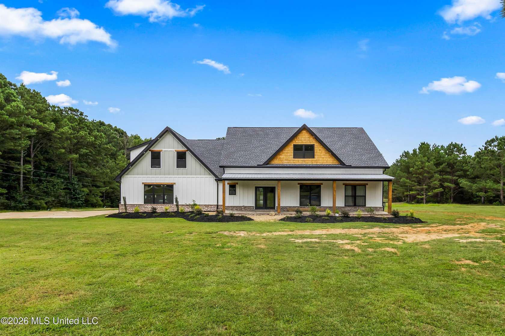 40.6 Acres of Recreational Land with Home for Sale in Amory, Mississippi