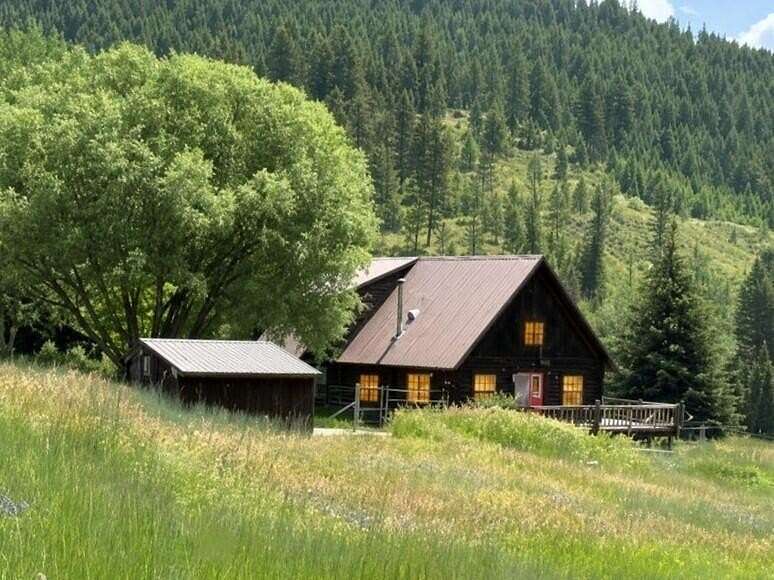 61 Acres of Land with Home for Sale in Kettle Falls, Washington