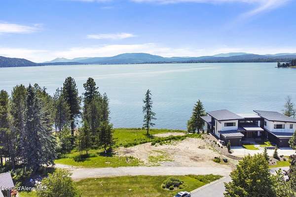 0.77 Acres of Residential Land for Sale in Sandpoint, Idaho