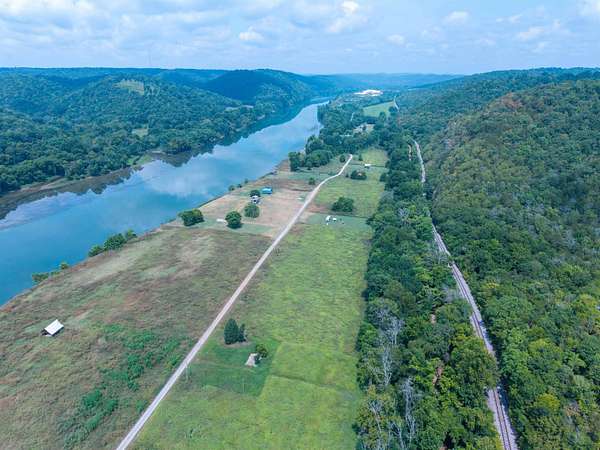 0.96 Acres of Residential Land for Sale in Guion, Arkansas
